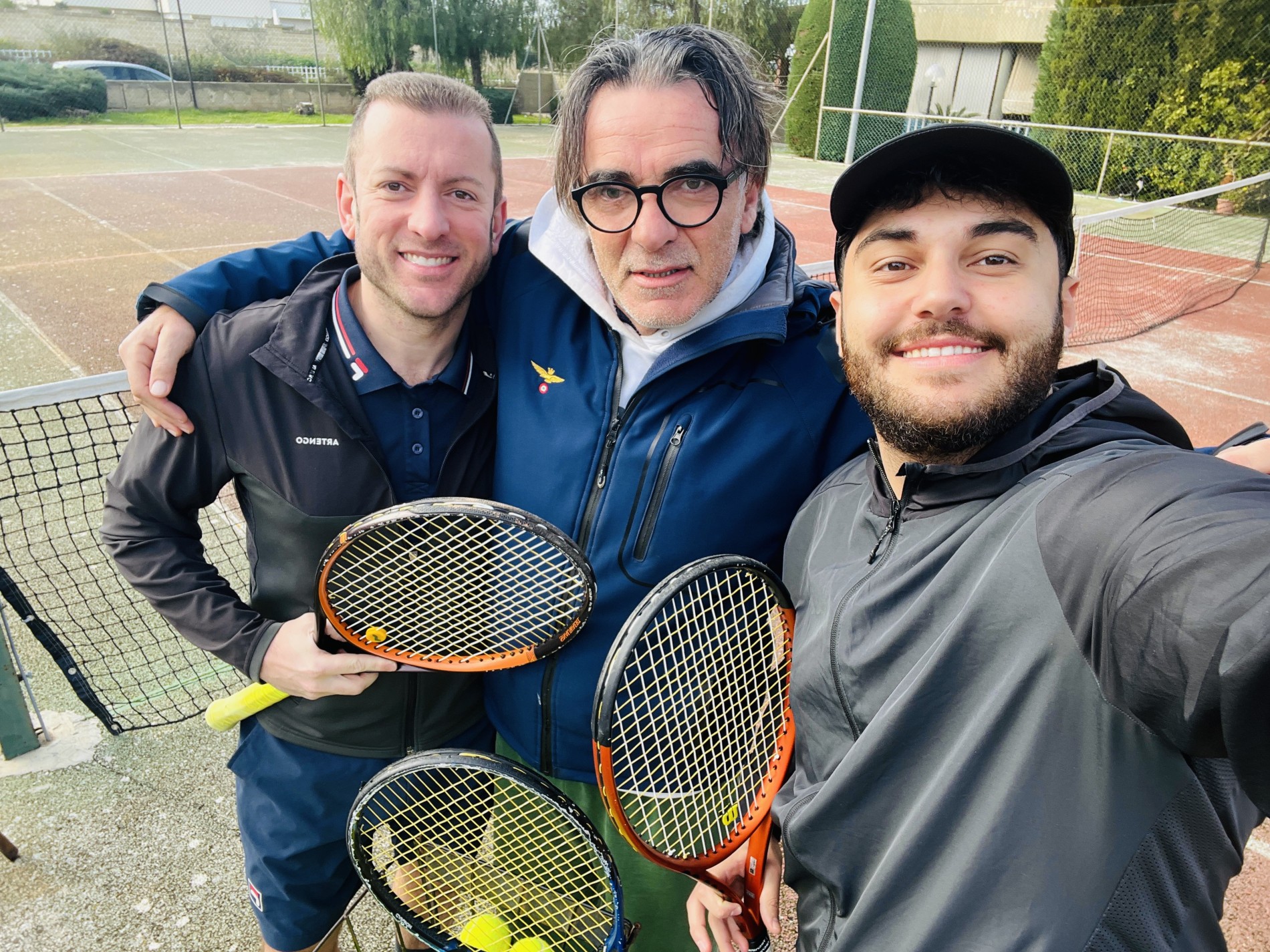 CUCCIOLLA RAIMONDO PIANTA LA BANDIERA RAFT A BARI & PROVINCIA